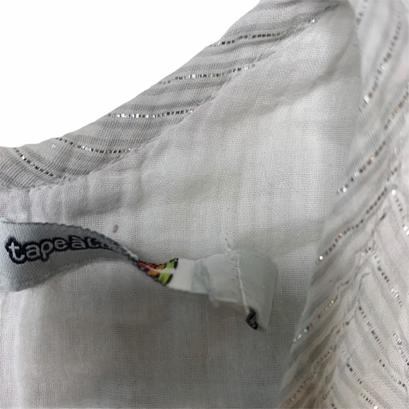 EUC Tape a l’œil 4y white shimmer silver dress - Picture 4 of 12